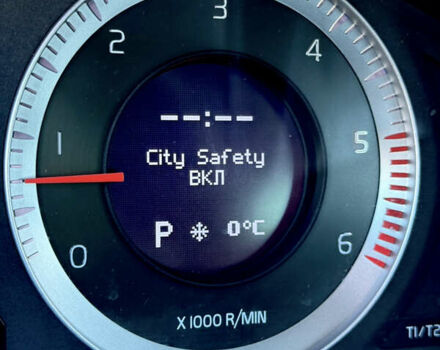 Синий Вольво ХС60, объемом двигателя 2.4 л и пробегом 153 тыс. км за 14700 $, фото 19 на Automoto.ua