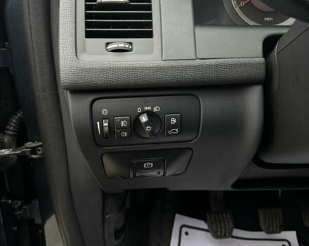 Синий Вольво ХС60, объемом двигателя 2.4 л и пробегом 240 тыс. км за 12800 $, фото 15 на Automoto.ua