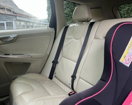 Синий Вольво ХС60, объемом двигателя 3.2 л и пробегом 158 тыс. км за 14000 $, фото 21 на Automoto.ua