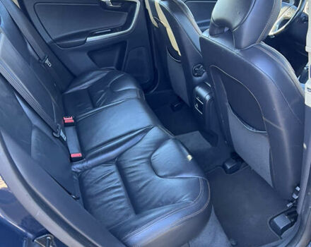 Синій Вольво ХС60, об'ємом двигуна 2.4 л та пробігом 237 тис. км за 16790 $, фото 26 на Automoto.ua