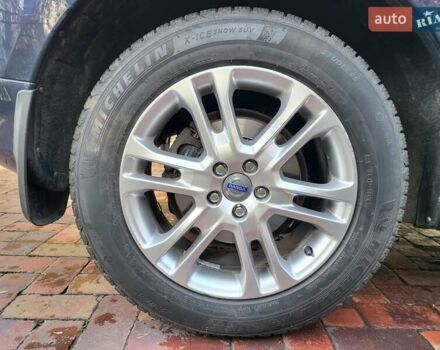 Синій Вольво ХС60, об'ємом двигуна 2.4 л та пробігом 214 тис. км за 19200 $, фото 39 на Automoto.ua