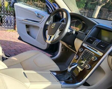 Синій Вольво ХС60, об'ємом двигуна 2.4 л та пробігом 214 тис. км за 19200 $, фото 19 на Automoto.ua