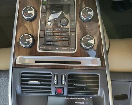 Синій Вольво ХС60, об'ємом двигуна 2.4 л та пробігом 214 тис. км за 19200 $, фото 34 на Automoto.ua