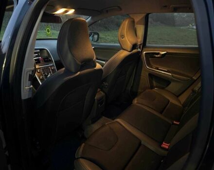 Синий Вольво ХС60, объемом двигателя 2.4 л и пробегом 304 тыс. км за 13786 $, фото 16 на Automoto.ua