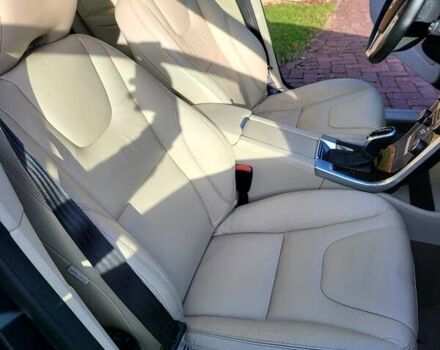 Синій Вольво ХС60, об'ємом двигуна 2.4 л та пробігом 214 тис. км за 19200 $, фото 15 на Automoto.ua