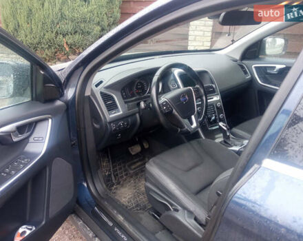 Синий Вольво ХС60, объемом двигателя 2.4 л и пробегом 280 тыс. км за 15700 $, фото 6 на Automoto.ua