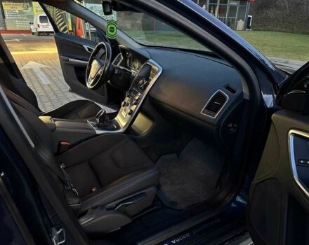 Синий Вольво ХС60, объемом двигателя 2.4 л и пробегом 304 тыс. км за 13786 $, фото 18 на Automoto.ua