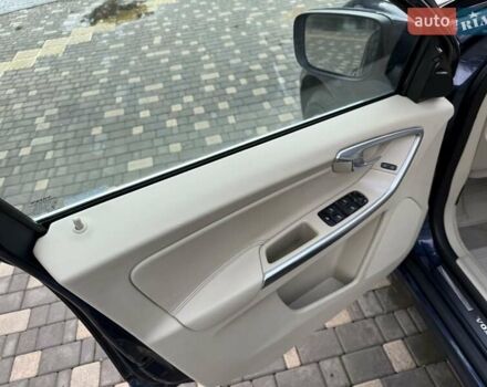 Синій Вольво ХС60, об'ємом двигуна 1.97 л та пробігом 310 тис. км за 13600 $, фото 33 на Automoto.ua