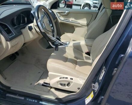 Синий Вольво ХС60, объемом двигателя 2.5 л и пробегом 102 тыс. км за 2000 $, фото 6 на Automoto.ua
