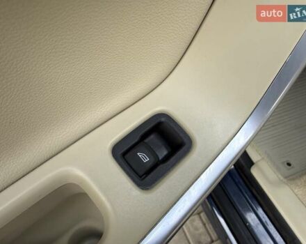 Синій Вольво ХС60, об'ємом двигуна 1.97 л та пробігом 310 тис. км за 13600 $, фото 60 на Automoto.ua