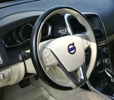 Синій Вольво ХС60, об'ємом двигуна 1.97 л та пробігом 114 тис. км за 18700 $, фото 4 на Automoto.ua