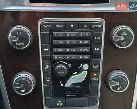 Синий Вольво ХС60, объемом двигателя 2.95 л и пробегом 269 тыс. км за 9600 $, фото 25 на Automoto.ua