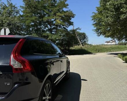 Синий Вольво ХС60, объемом двигателя 2 л и пробегом 109 тыс. км за 13900 $, фото 3 на Automoto.ua