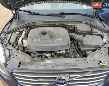 Синій Вольво ХС60, об'ємом двигуна 2 л та пробігом 90 тис. км за 3000 $, фото 11 на Automoto.ua