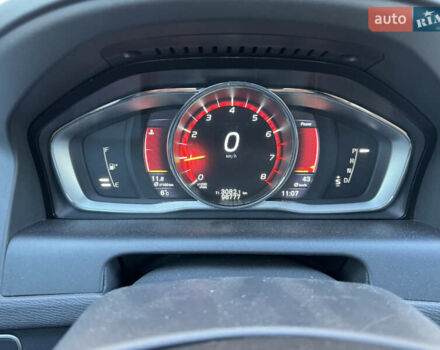 Синій Вольво ХС60, об'ємом двигуна 1.97 л та пробігом 98 тис. км за 18500 $, фото 13 на Automoto.ua