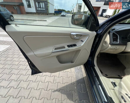 Синий Вольво ХС60, объемом двигателя 1.97 л и пробегом 227 тыс. км за 15950 $, фото 15 на Automoto.ua