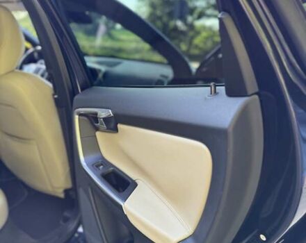 Синий Вольво ХС60, объемом двигателя 2 л и пробегом 109 тыс. км за 13900 $, фото 20 на Automoto.ua