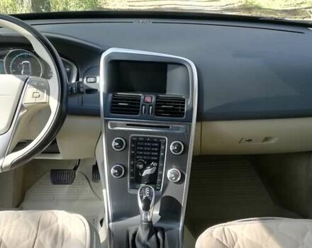 Синій Вольво ХС60, об'ємом двигуна 1.97 л та пробігом 114 тис. км за 18700 $, фото 7 на Automoto.ua