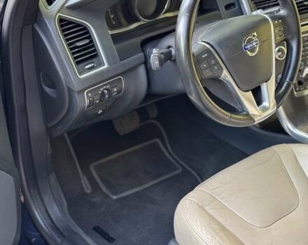 Синий Вольво ХС60, объемом двигателя 2 л и пробегом 109 тыс. км за 13900 $, фото 12 на Automoto.ua