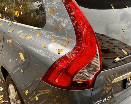 Вольво ХС60 2016 в Киеве на Automoto.ua Синий Вольво ХС60, объемом двигателя 2 л и пробегом 107 тыс. км за 19900 $, фото 7 на Automoto.ua