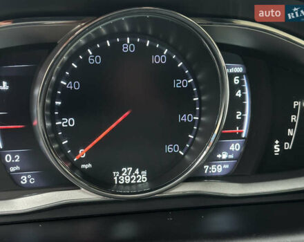 Синий Вольво ХС60, объемом двигателя 2.4 л и пробегом 223 тыс. км за 13850 $, фото 25 на Automoto.ua