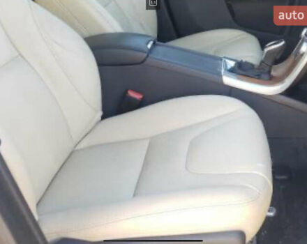 Вольво ХС60 2016 в Киеве на Automoto.ua Синий Вольво ХС60, объемом двигателя 2 л и пробегом 107 тыс. км за 19900 $, фото 2 на Automoto.ua