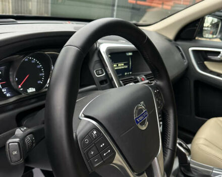 Синий Вольво ХС60, объемом двигателя 2.4 л и пробегом 223 тыс. км за 13850 $, фото 6 на Automoto.ua