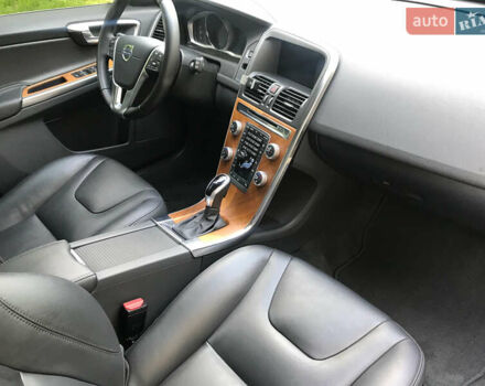 Синий Вольво ХС60, объемом двигателя 1.97 л и пробегом 145 тыс. км за 20000 $, фото 15 на Automoto.ua