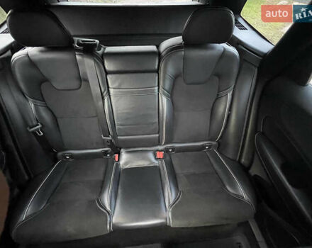 Синій Вольво ХС60, об'ємом двигуна 1.97 л та пробігом 102 тис. км за 35000 $, фото 8 на Automoto.ua