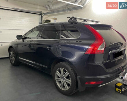 Синий Вольво ХС60, объемом двигателя 1.97 л и пробегом 145 тыс. км за 20000 $, фото 10 на Automoto.ua