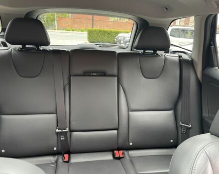 Синій Вольво ХС60, об'ємом двигуна 2 л та пробігом 145 тис. км за 21000 $, фото 9 на Automoto.ua