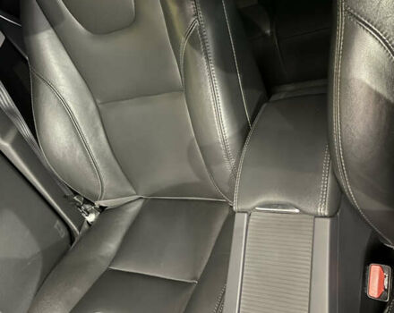 Синий Вольво ХС60, объемом двигателя 1.97 л и пробегом 145 тыс. км за 20000 $, фото 21 на Automoto.ua