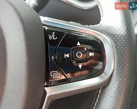 Синий Вольво ХС60, объемом двигателя 1.97 л и пробегом 82 тыс. км за 33000 $, фото 49 на Automoto.ua