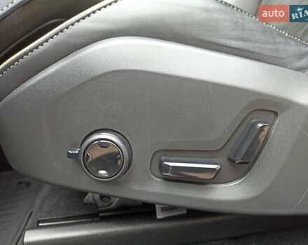 Синий Вольво ХС60, объемом двигателя 1.97 л и пробегом 82 тыс. км за 33000 $, фото 43 на Automoto.ua