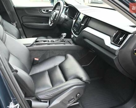 Синій Вольво ХС60, об'ємом двигуна 1.97 л та пробігом 83 тис. км за 29868 $, фото 5 на Automoto.ua