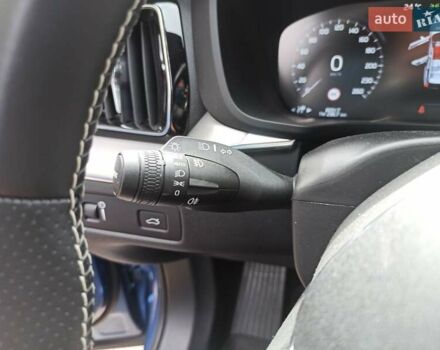 Синий Вольво ХС60, объемом двигателя 1.97 л и пробегом 82 тыс. км за 33000 $, фото 48 на Automoto.ua