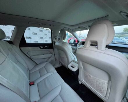 Синій Вольво ХС60, об'ємом двигуна 2 л та пробігом 205 тис. км за 18000 $, фото 5 на Automoto.ua