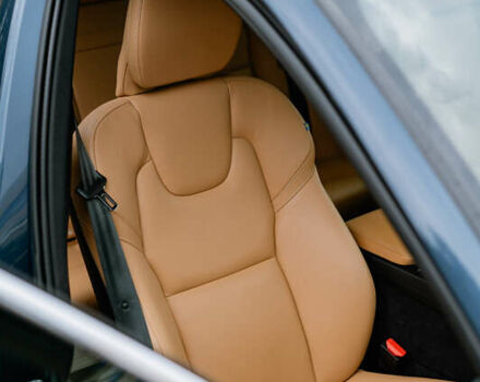 Синий Вольво ХС60, объемом двигателя 1.97 л и пробегом 64 тыс. км за 39000 $, фото 14 на Automoto.ua