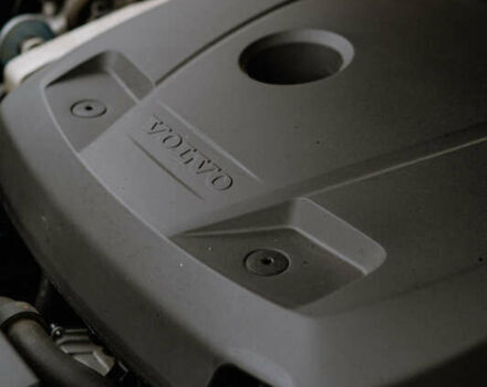 Синий Вольво ХС60, объемом двигателя 1.97 л и пробегом 64 тыс. км за 39000 $, фото 3 на Automoto.ua