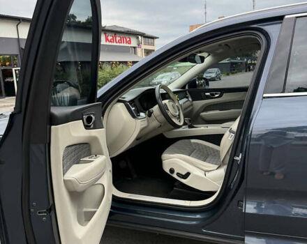 Синий Вольво ХС60, объемом двигателя 1.97 л и пробегом 229 тыс. км за 28000 $, фото 5 на Automoto.ua