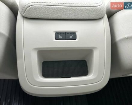 Синій Вольво ХС60, об'ємом двигуна 2 л та пробігом 192 тис. км за 28000 $, фото 29 на Automoto.ua