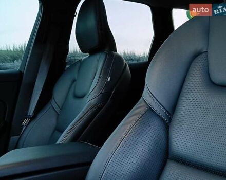 Синий Вольво ХС60, объемом двигателя 1.97 л и пробегом 52 тыс. км за 39900 $, фото 43 на Automoto.ua