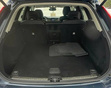 Синій Вольво ХС60, об'ємом двигуна 2 л та пробігом 26 тис. км за 19000 $, фото 5 на Automoto.ua