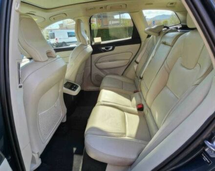 Синий Вольво ХС60, объемом двигателя 2 л и пробегом 15 тыс. км за 9900 $, фото 10 на Automoto.ua