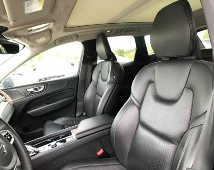 Синий Вольво ХС60, объемом двигателя 2 л и пробегом 17 тыс. км за 30600 $, фото 9 на Automoto.ua