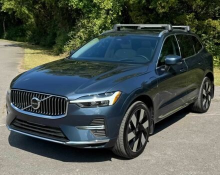 Вольво ХС60 2023 в Киеве на Automoto.ua Синий Вольво ХС60, объемом двигателя 0 л и пробегом 28 тыс. км за 30600 $, фото 2 на Automoto.ua