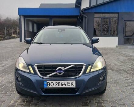 Синий Вольво ХС60, объемом двигателя 2.4 л и пробегом 261 тыс. км за 12000 $, фото 1 на Automoto.ua