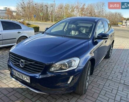 Синий Вольво ХС60, объемом двигателя 2.4 л и пробегом 221 тыс. км за 18500 $, фото 1 на Automoto.ua