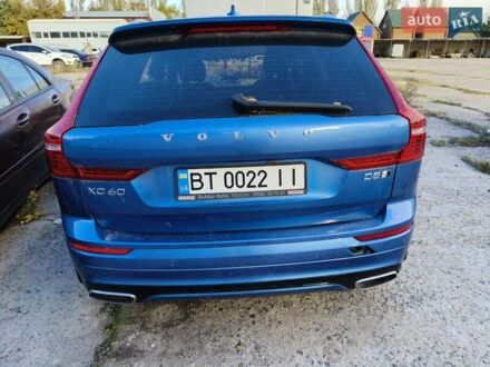 Вольво ХС60 2017 в Херсоне на Automoto.ua Синий Вольво ХС60, объемом двигателя 2 л и пробегом 75 тыс. км за 9000 $, фото 1 на Automoto.ua