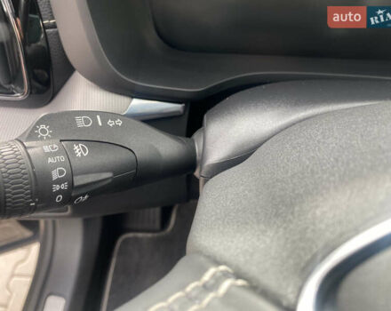 Зеленый Вольво ХС60, объемом двигателя 2 л и пробегом 283 тыс. км за 28888 $, фото 83 на Automoto.ua